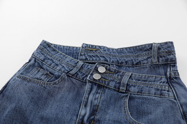 Lühike moodne rebenenud motiividega naiste teksaseelik