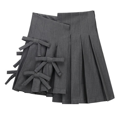 Asümmeetriline paeltega plisseeritud seelik