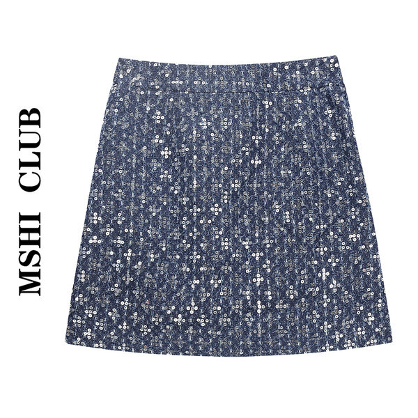 Praegune naiste seelik paeltega