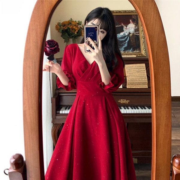 Rochie de dama rosie cu maneci 3/4