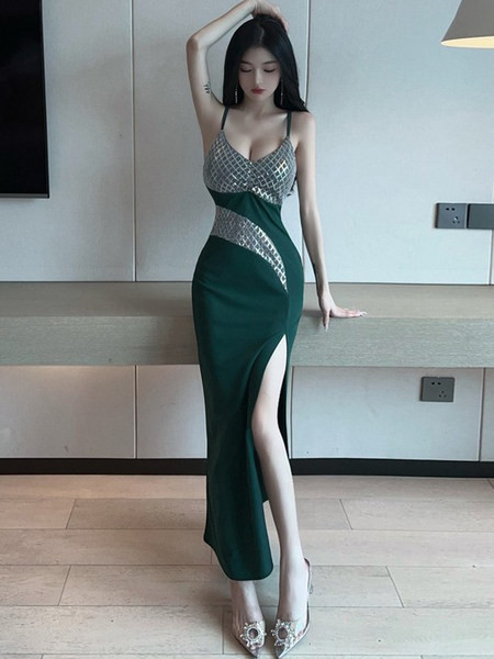 Moodne naiste pikk lõhiku ja peenikeste rihmadega kleit