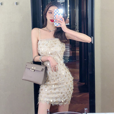 Peenikeste rihmadega beeži värvi naiste kleit