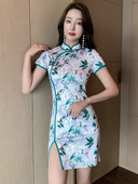 Rochie de dama cu fanta si motive florale