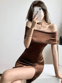 Rochie de dama cu decolteu barca