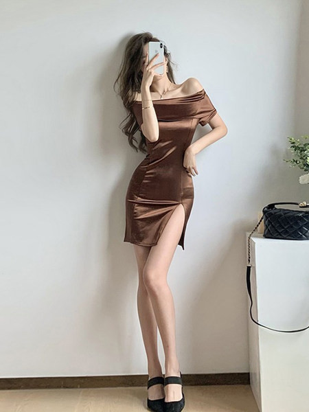 Rochie de dama cu decolteu barca