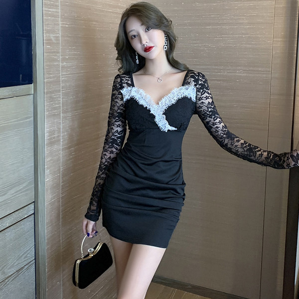 Naiste lühike pitskleit