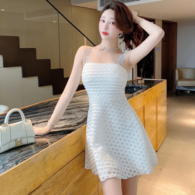 Rochie de dama cu bretele - model croiat