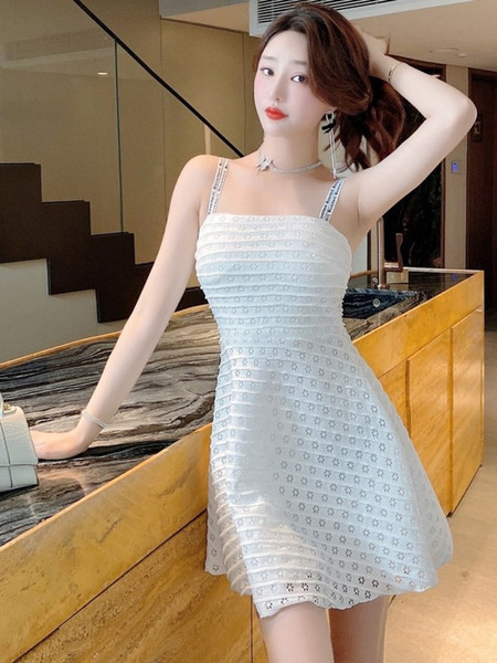 Rochie de dama cu bretele - model croiat