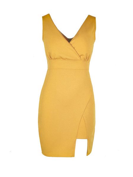 Asümmeetrilise mudeli naiste kleit spits-kaelusega - kollast värvi