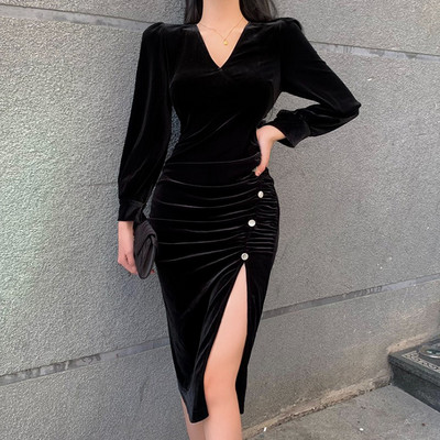 Naiste pikk V-kaelusega sametkleit