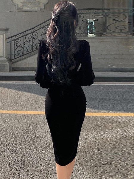 Naiste pikk V-kaelusega sametkleit