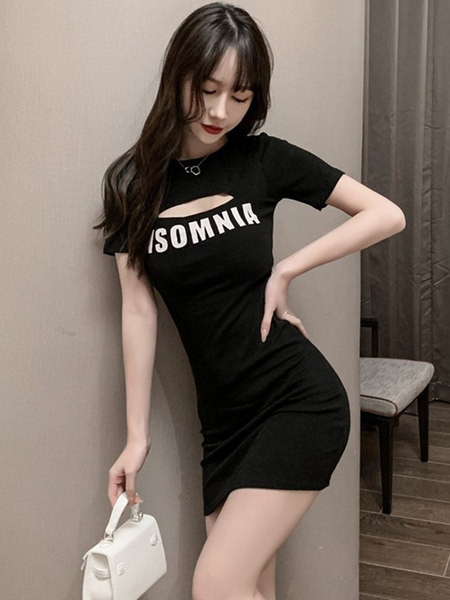 Vabaaja naiste kleit aplikatsiooni ja lühikeste varrukatega