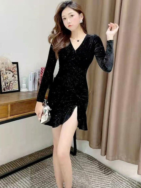 Naiste lühike V-kaelusega pidulik kleit