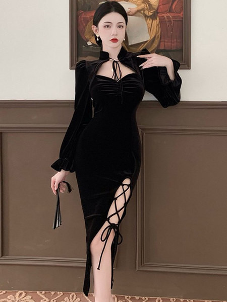 Asümmeetriline lipsudega sametkleit