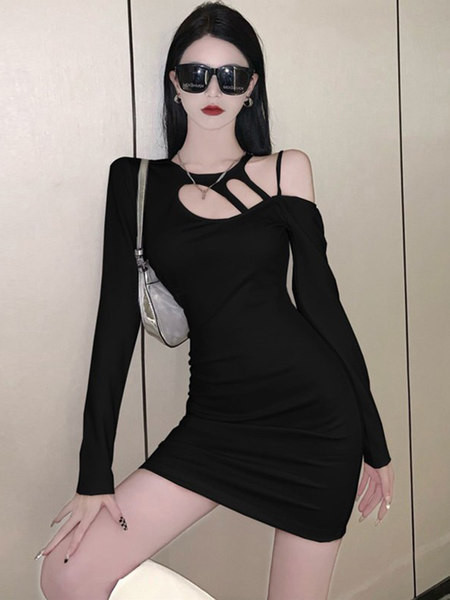 Naiste vabaaja kleit pikkade varrukatega