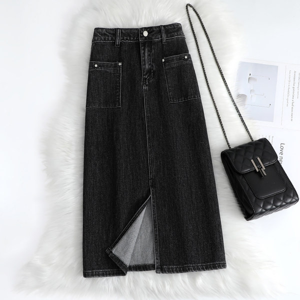 Kahes värvitoonis lõhikuga teksaseelik