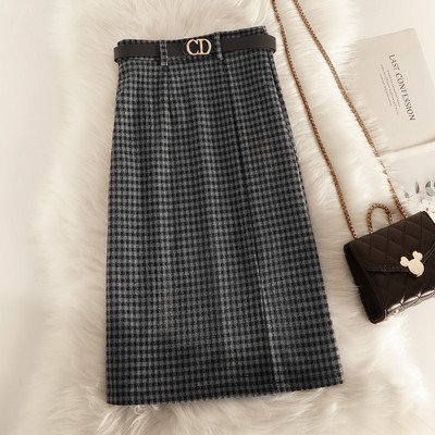 Naiste kevad-sügis ruuduline vööga seelik