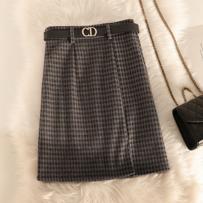 Naiste kevad-sügis ruuduline vööga seelik