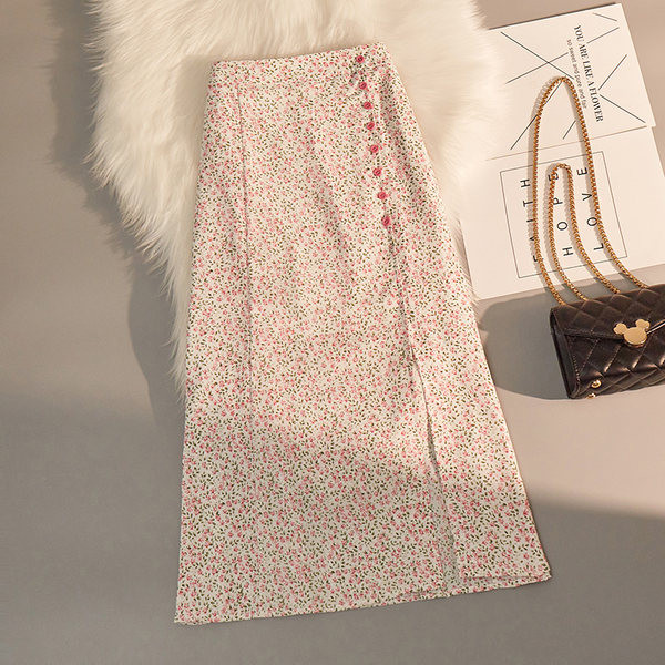 Lillemustri ja kõrge vöökohaga vabaaja naiste seelik