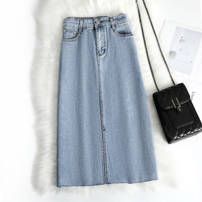 Γυναικεία τζιν φούστα μονόχρωμο μοντέλο με τσέπες