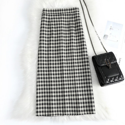 Fusta de dama lunga in carouri cu talie inalta