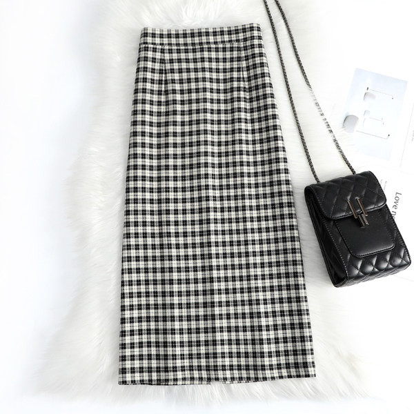 Fusta de dama lunga in carouri cu talie inalta