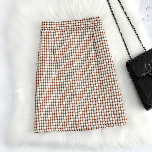 Ruuduline seelik keskmise pikkusega