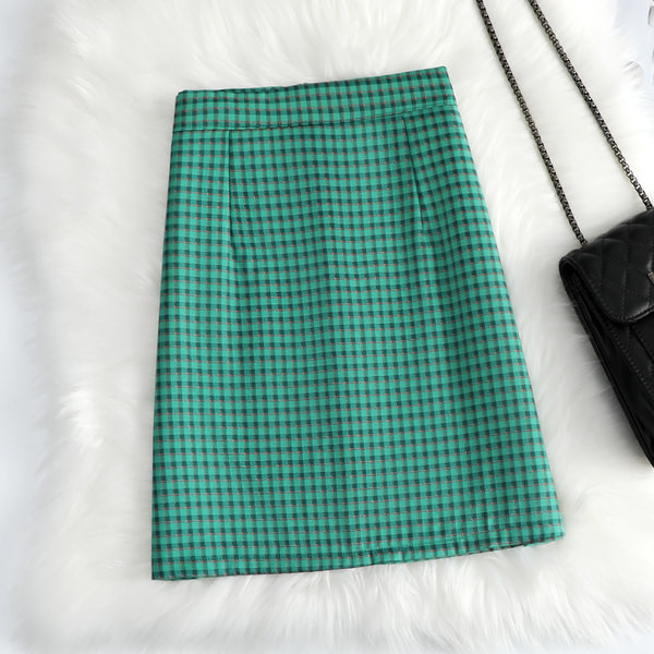 Ruuduline seelik keskmise pikkusega