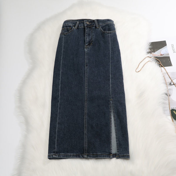 Naiste lõhikuga teksaseelik