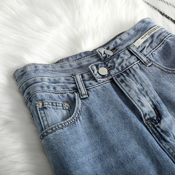 Uus mudel taskutega teksaseeliku