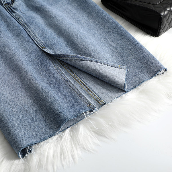 Uus mudel taskutega teksaseeliku