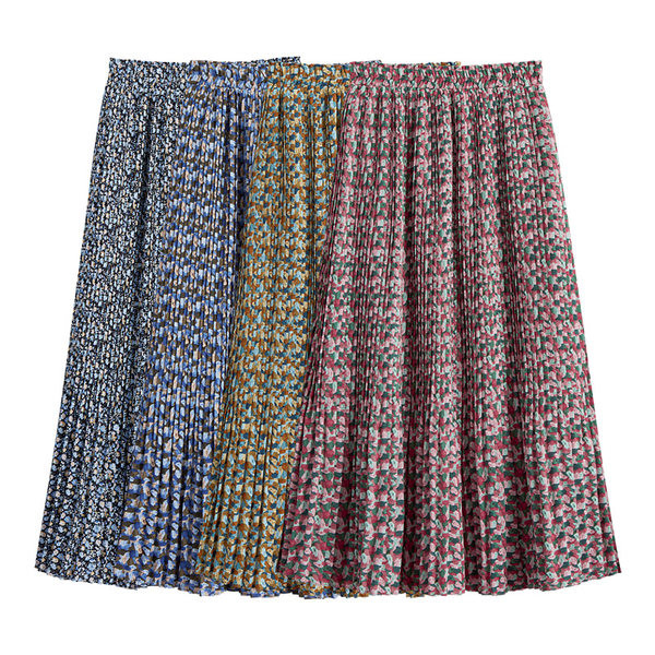 Värvilise mustriga vabaaja seelikulõikeline mudel