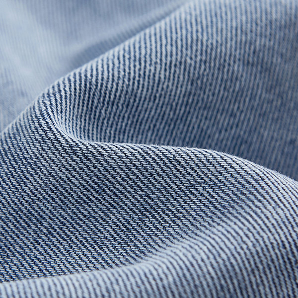 Naiste kõrge vöökoha ja taskutega teksaseelik