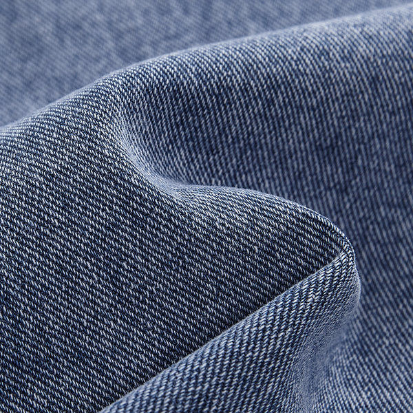 Pikk teksaseelik kõrge vöökoha ja taskutega