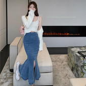 Asümmeetriline lõhikuga teksaseelik