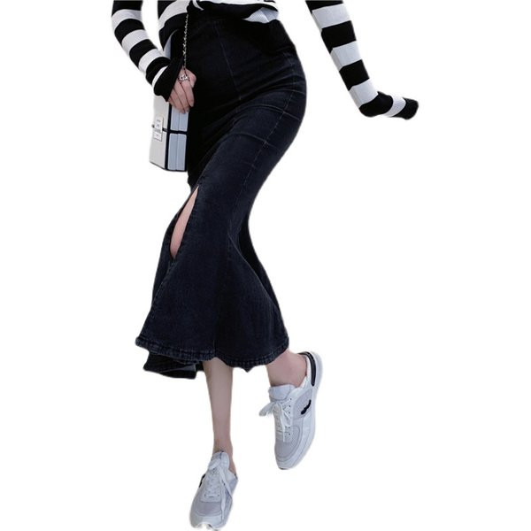 Asümmeetriline lõhikuga teksaseelik