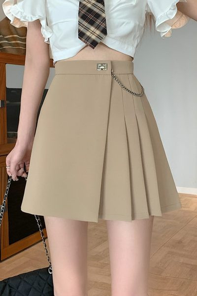 Lühike plisseeritud seelik metallketiga