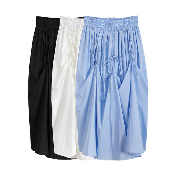 Kolmes värvitoonis elastse vöökohaga naiste seelik