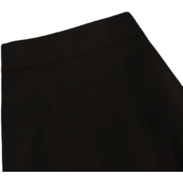 Pikk kõrge vöökohaga kevadseelik