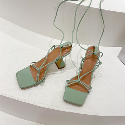 Дамска квадратни сандали с връзки и висок ток 8см