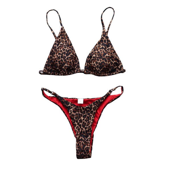 Бански от две части с животински принт 