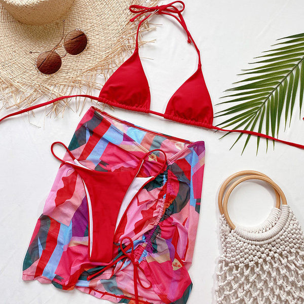 Дамски бански с триъгълна чашка 