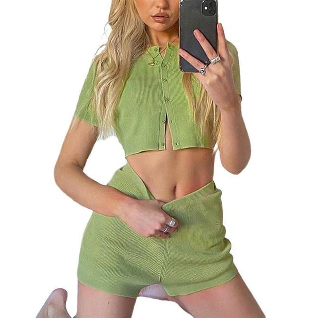 Летен дамски сет от две части - къс топ и шорти