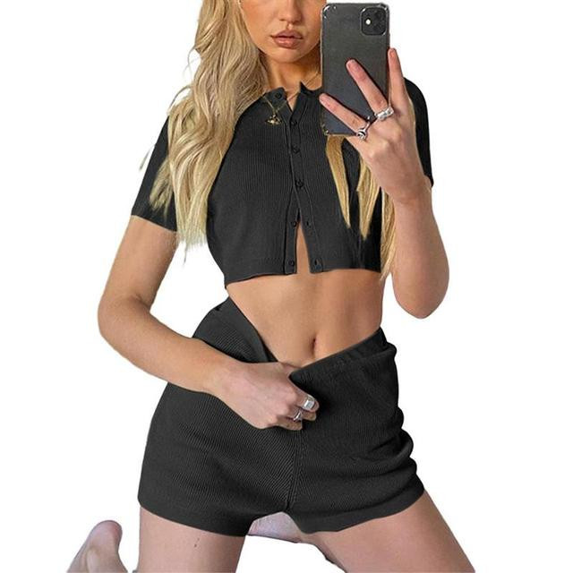 Летен дамски сет от две части - къс топ и шорти