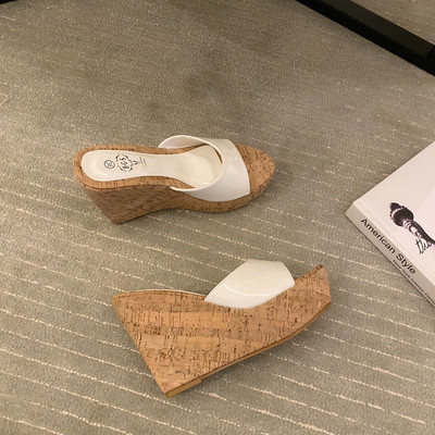 Дамски чехли на платформа  в няколко цвята