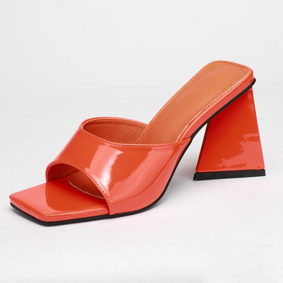 Дамски чехли с дебел ток в няколко цвята