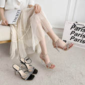 Актуални сандали с камъни и ток 11.5см