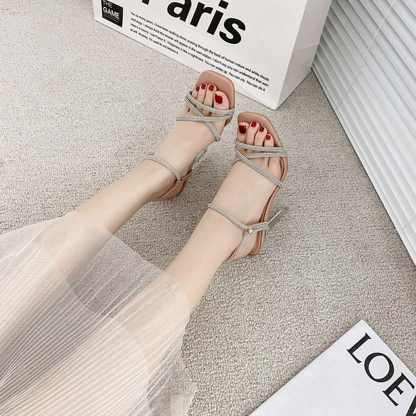 Актуални сандали с камъни и ток 11.5см