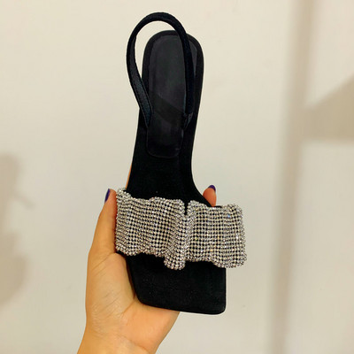 Дамски обувки на висок ток с камъни и тънък ток