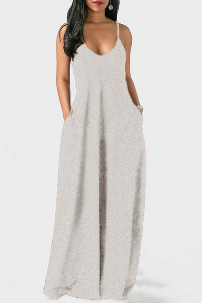 Дълга рокля в няколко цвята с тънки презрамки 